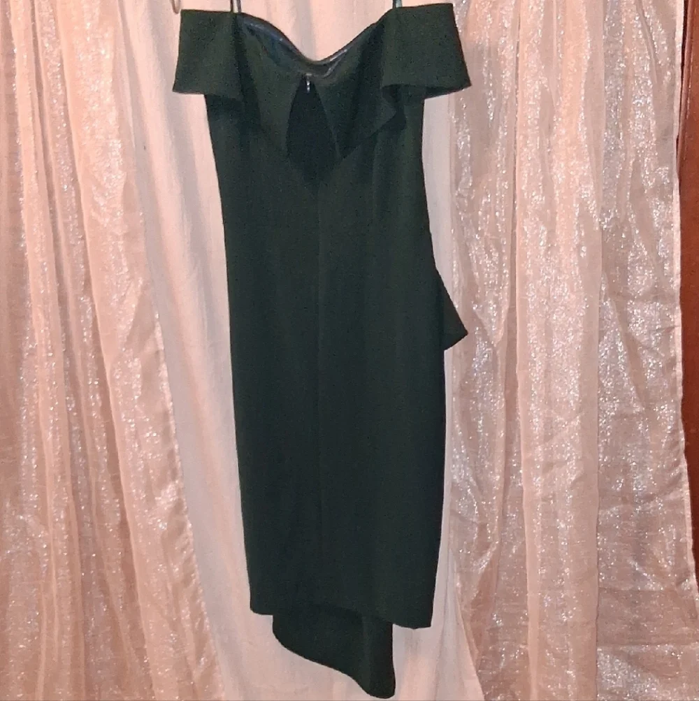 Chic One-Shoulder Dark Green Dress - Picture 7 of 9